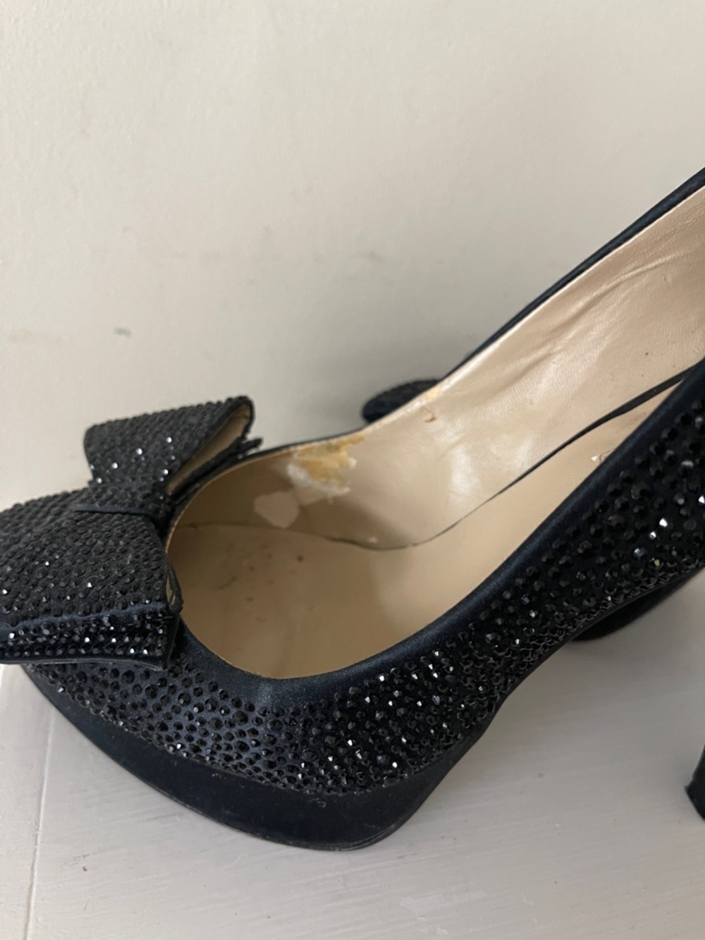 INC International Concepts Black Rhinestone Bow Platform Pumps Size 8.5 - Picture 5 of 9